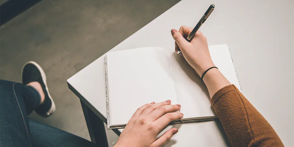 Managing your psoriasis treatment: Informed consent and symptom tracking