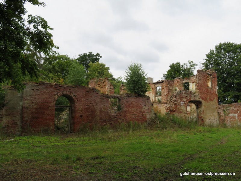 Ruine des alten Marstalls