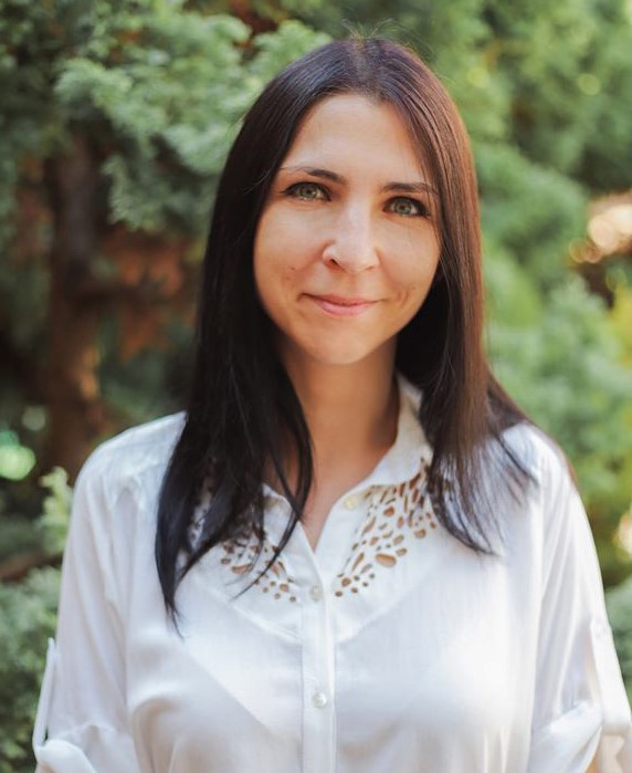 Ann Velikaya, copywriter at MadAppGang