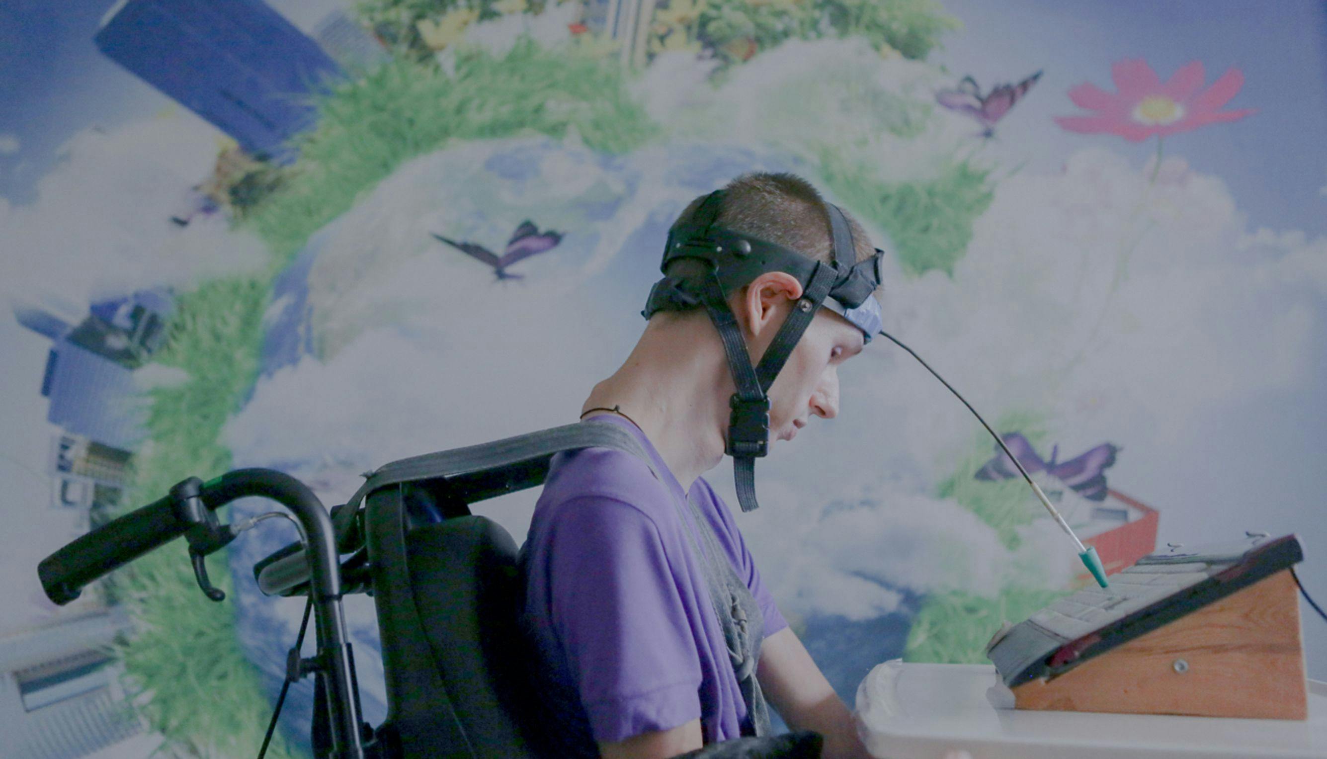 Боюсь, что за&nbsp;мои желания меня осудят&nbsp;Люди с&nbsp;инвалидностью хотят секса и&nbsp;говорят об&nbsp;этом&nbsp;— но&nbsp;в&nbsp;России их&nbsp;никто не&nbsp;слушает. Репортаж Ирины Кравцовой