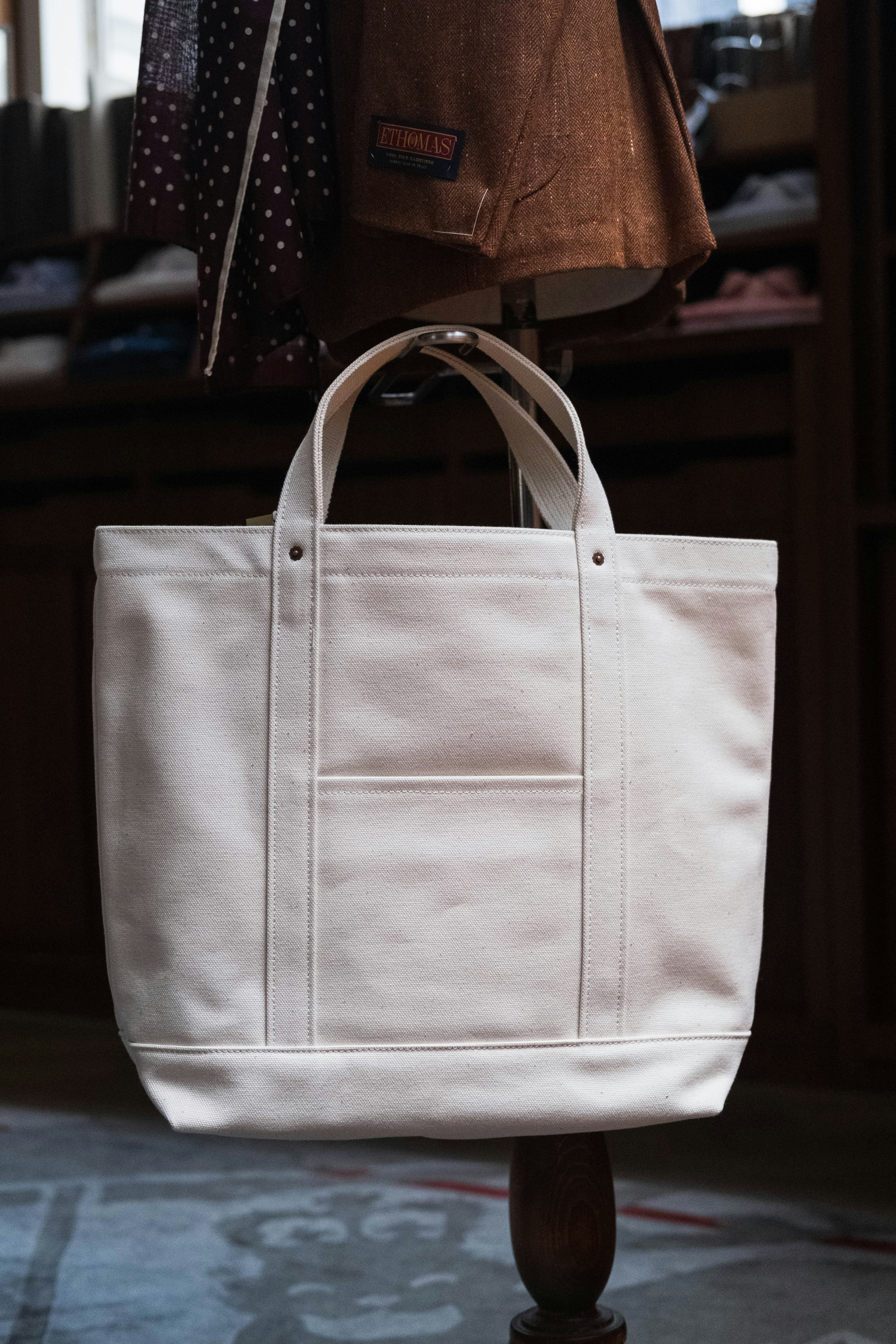 History of Merch: Tote Bags — commonsku Blog