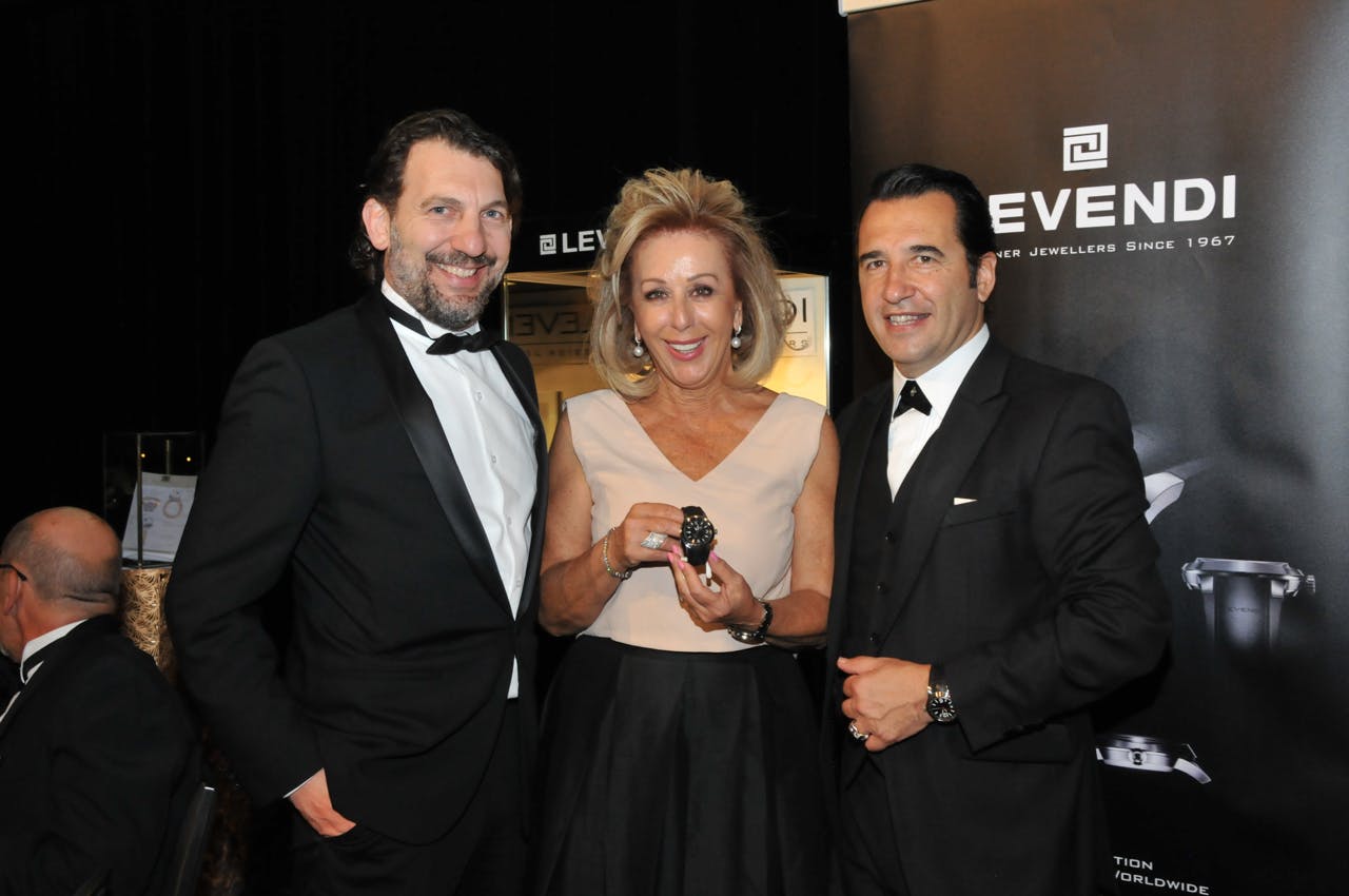 White Pearl Ball 2016