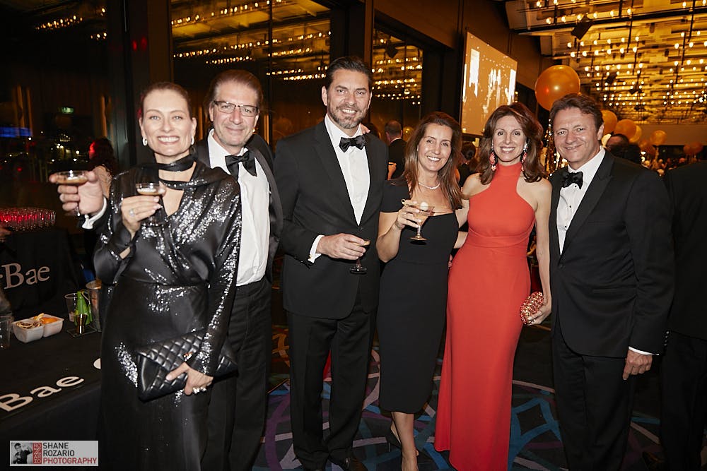 White Pearl Ball 2018
