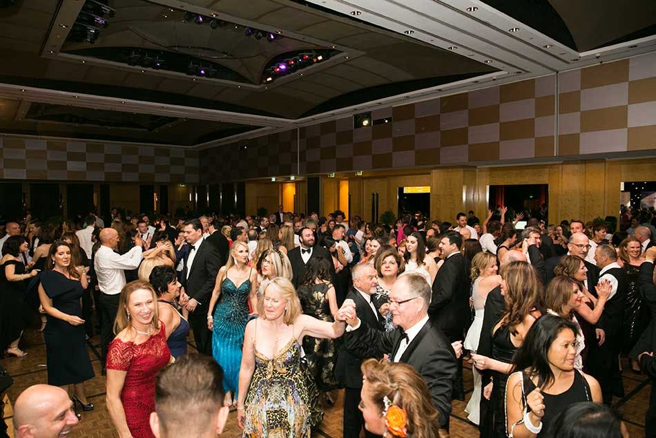 White Pearl Ball 2017