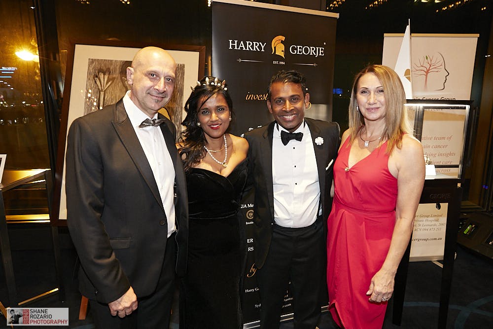 White Pearl Ball 2018