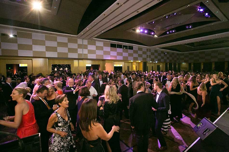 White Pearl Ball 2017