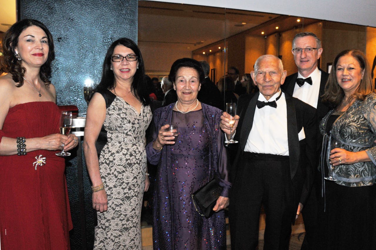 White Pearl Ball 2016