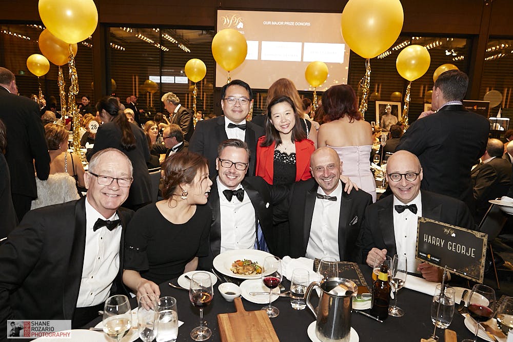 White Pearl Ball 2018