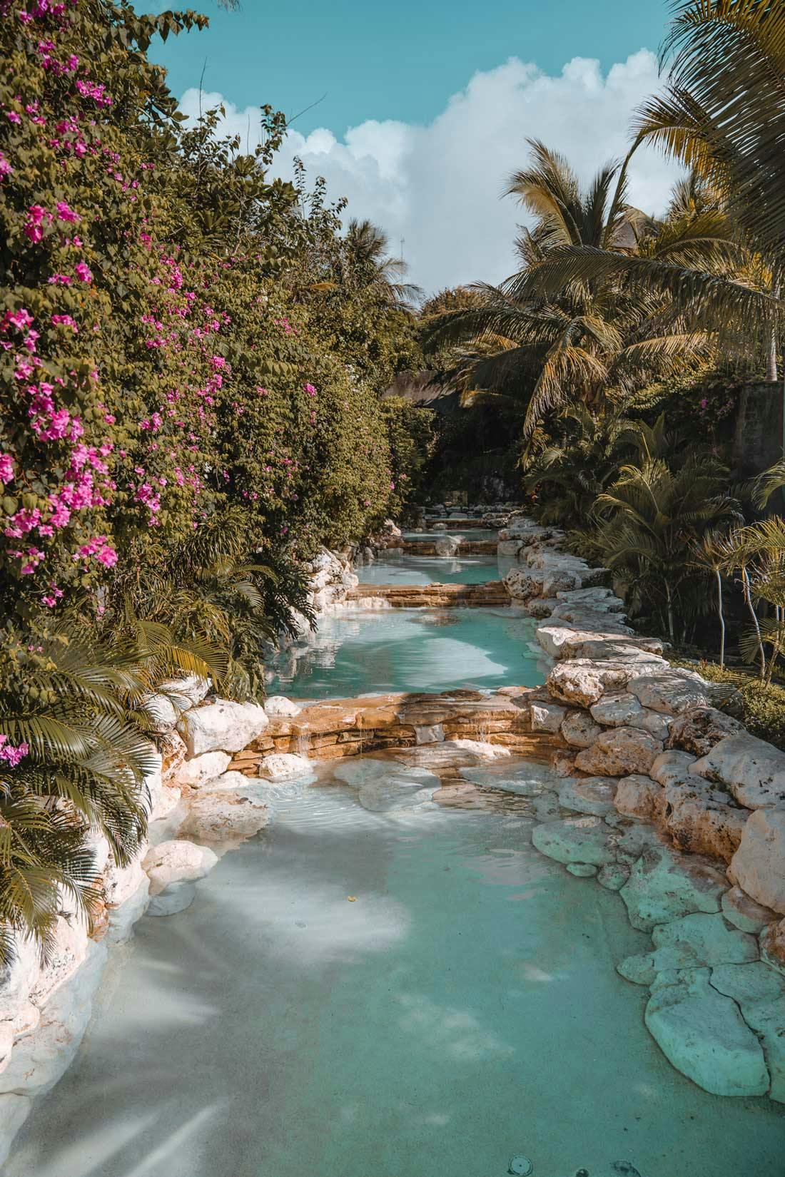 Beautiful photo location in a luxurious hotel in Uluwatu