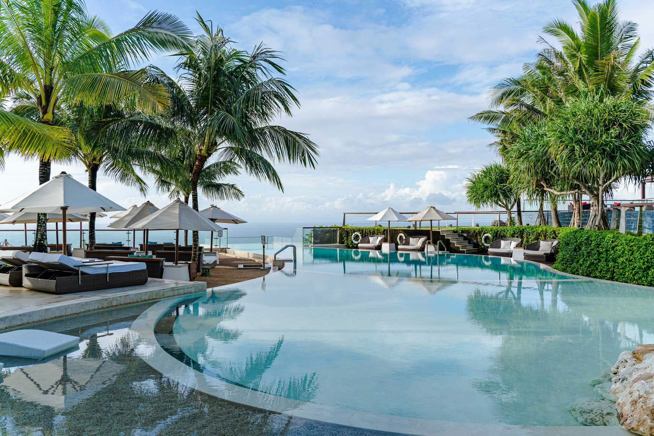 Luxurious 5-star hotel in Uluwatu, Bali