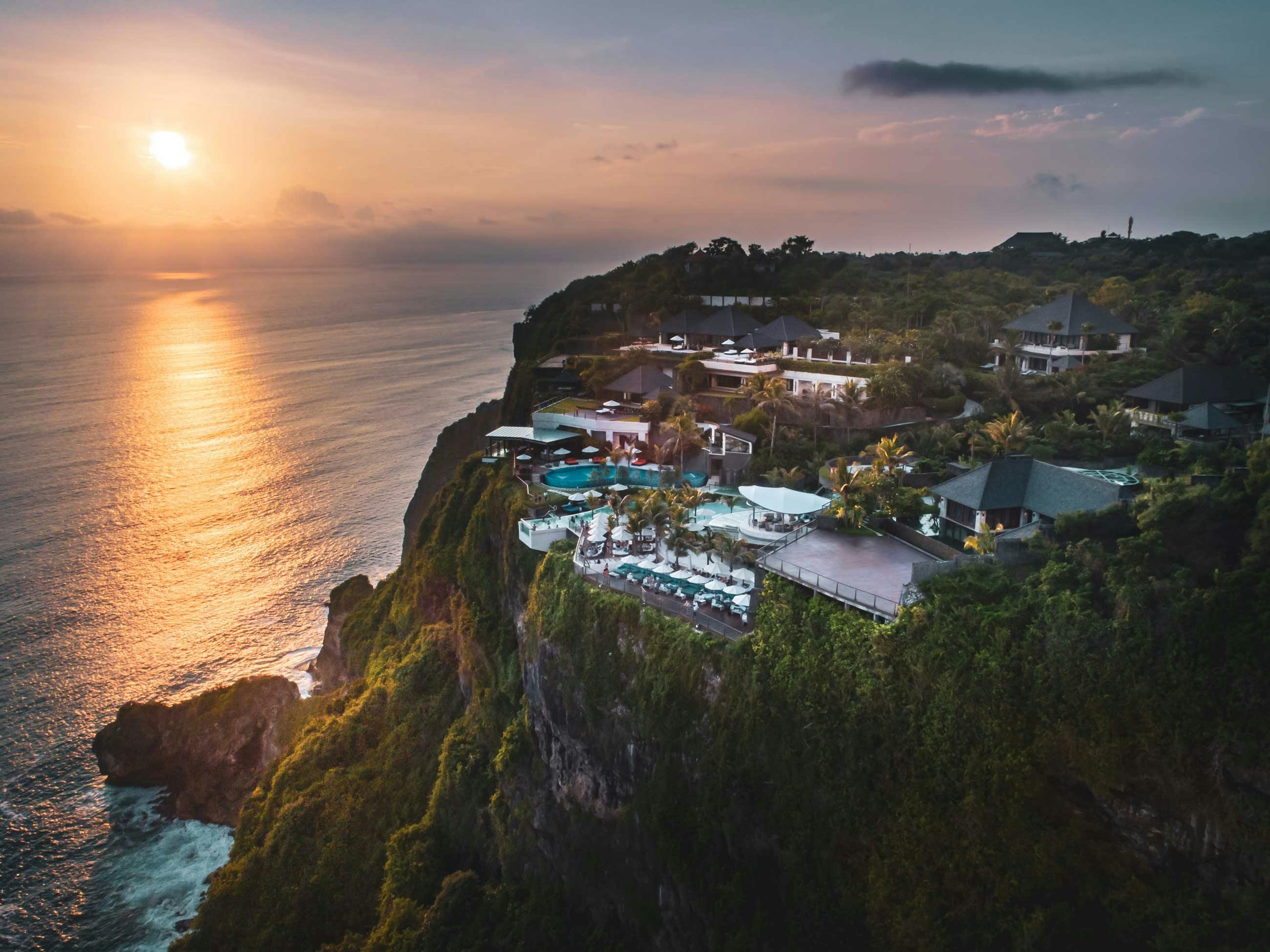 oneeighty day club in southern bali