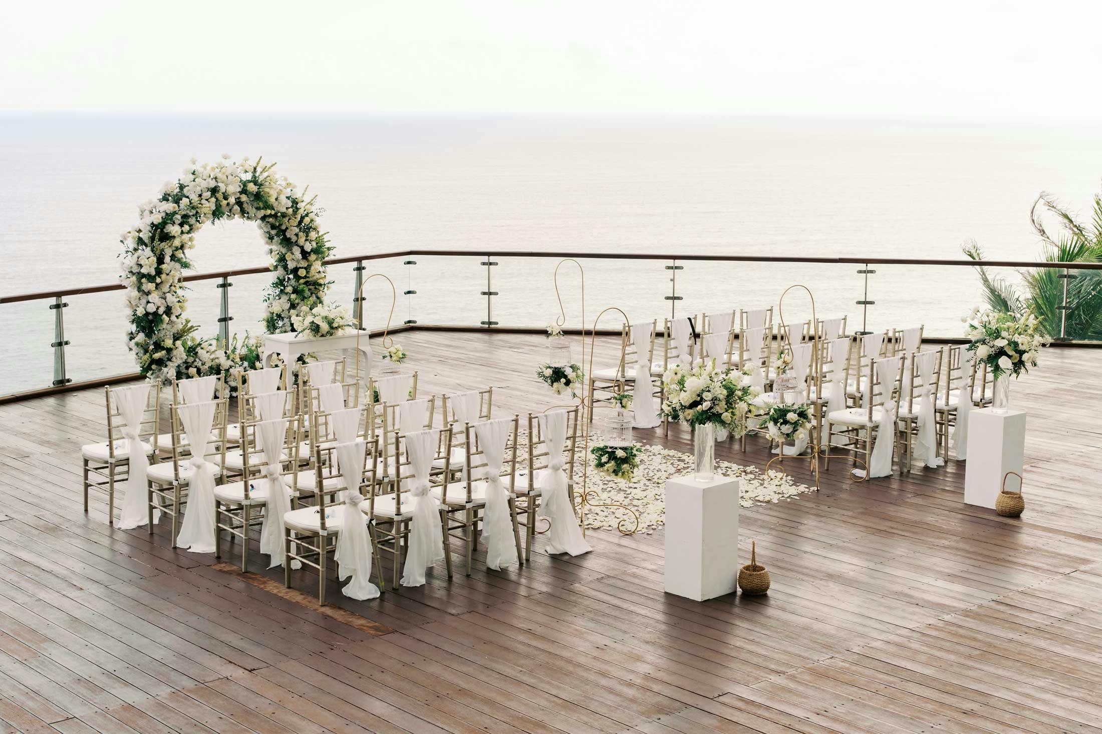 beautiful wedding venue in Bali with panoramic ocean views
