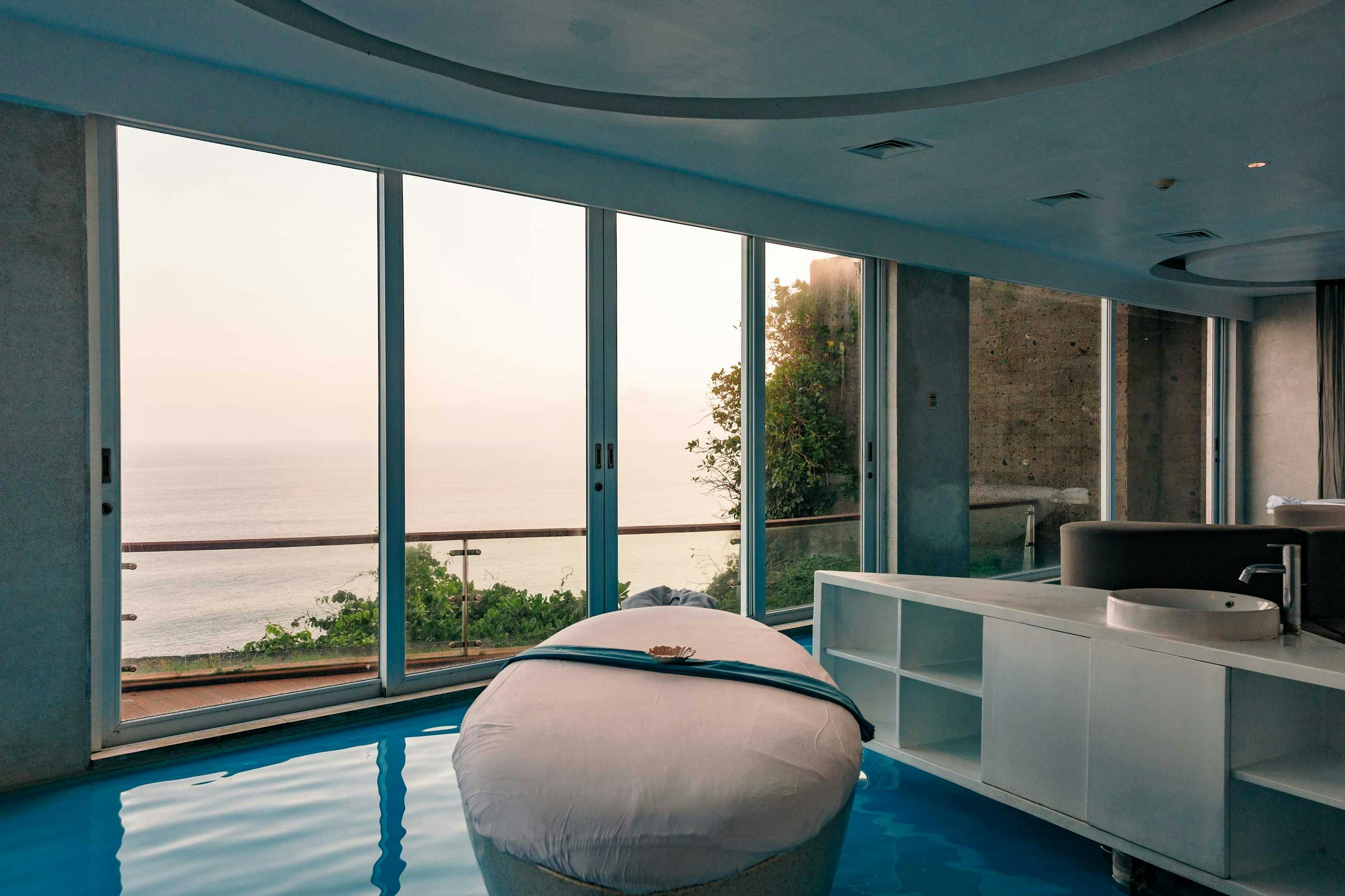 luxurious spa in Bali with panoramic ocean views
