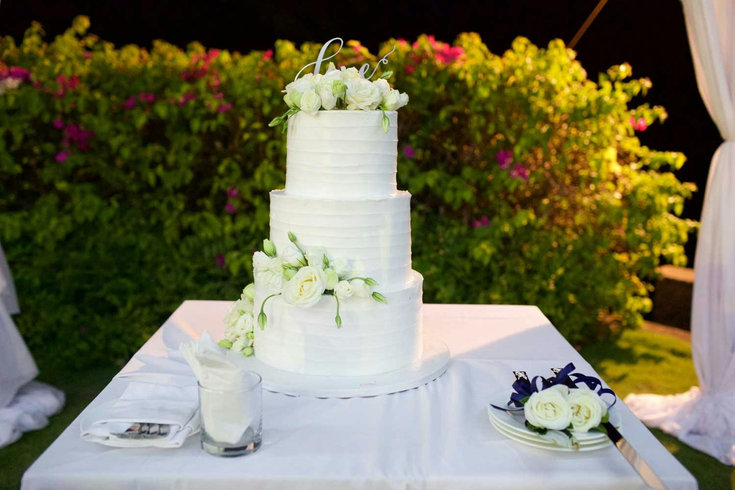 3-tier wedding cake