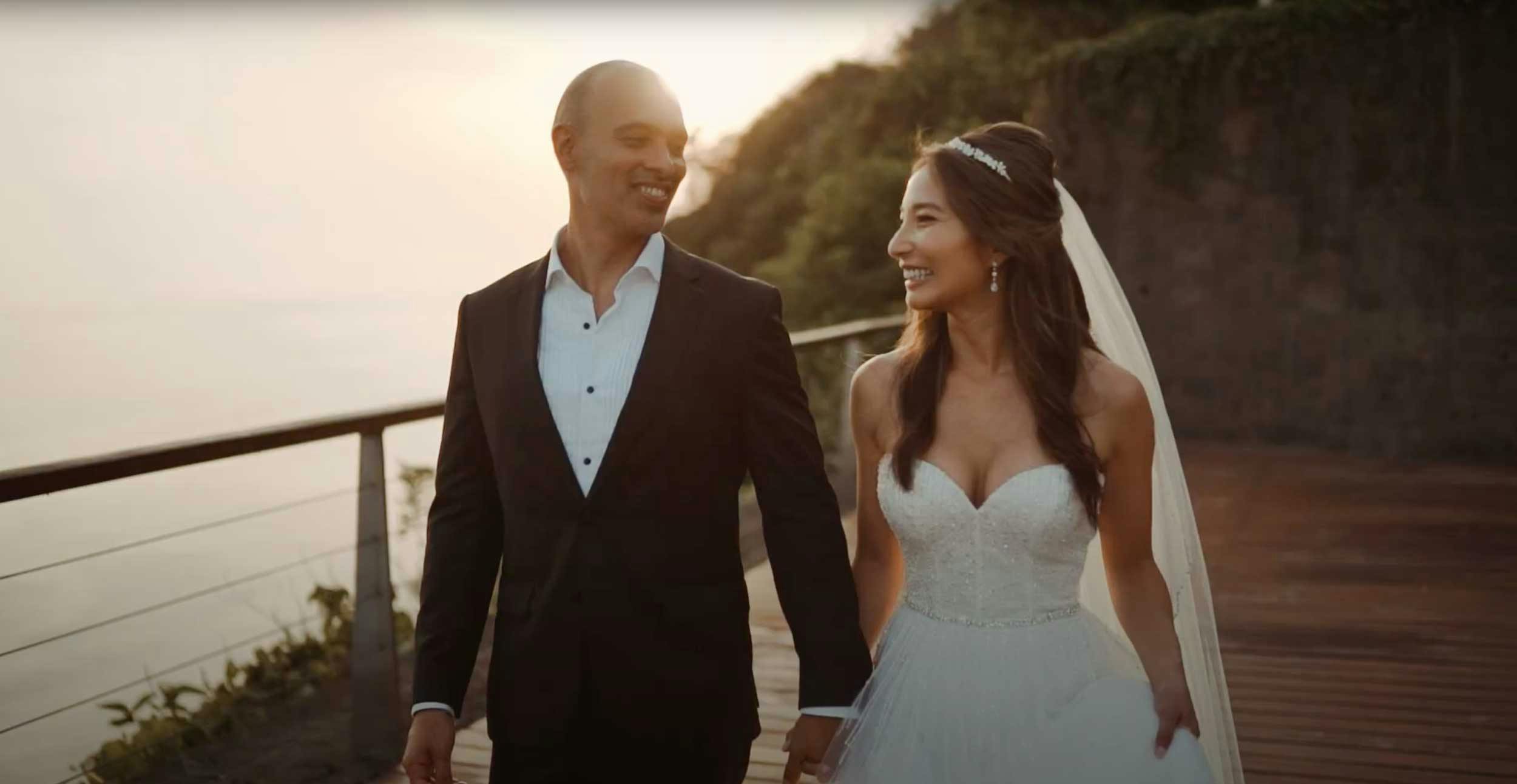 beautiful clip top wedding in Uluwatu, Bali