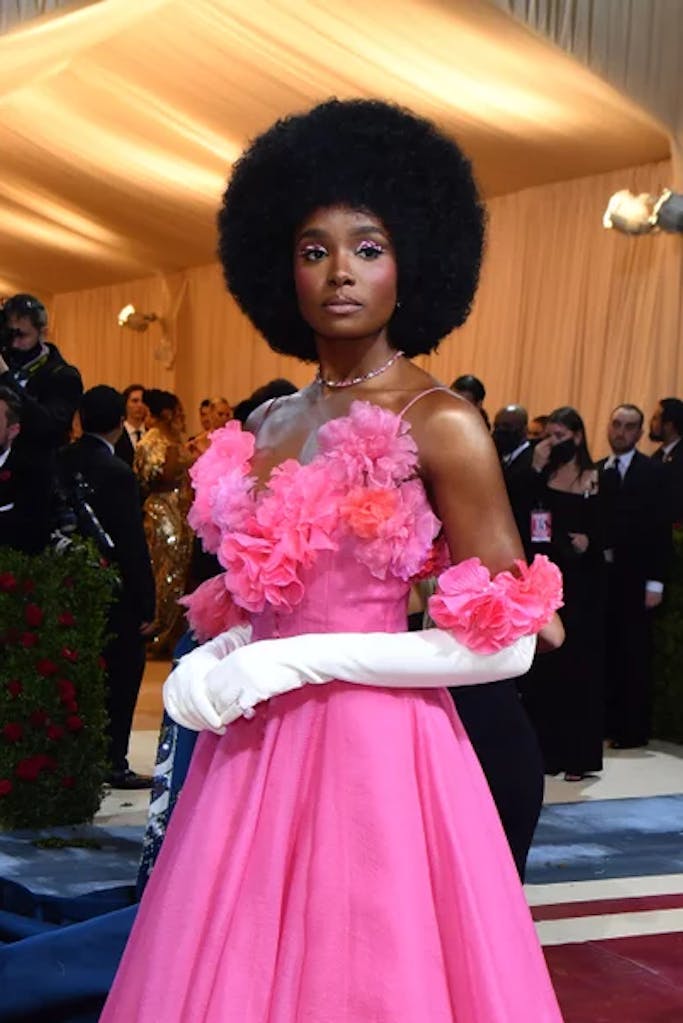 Kiki Layne afro at 2022 Met Gala