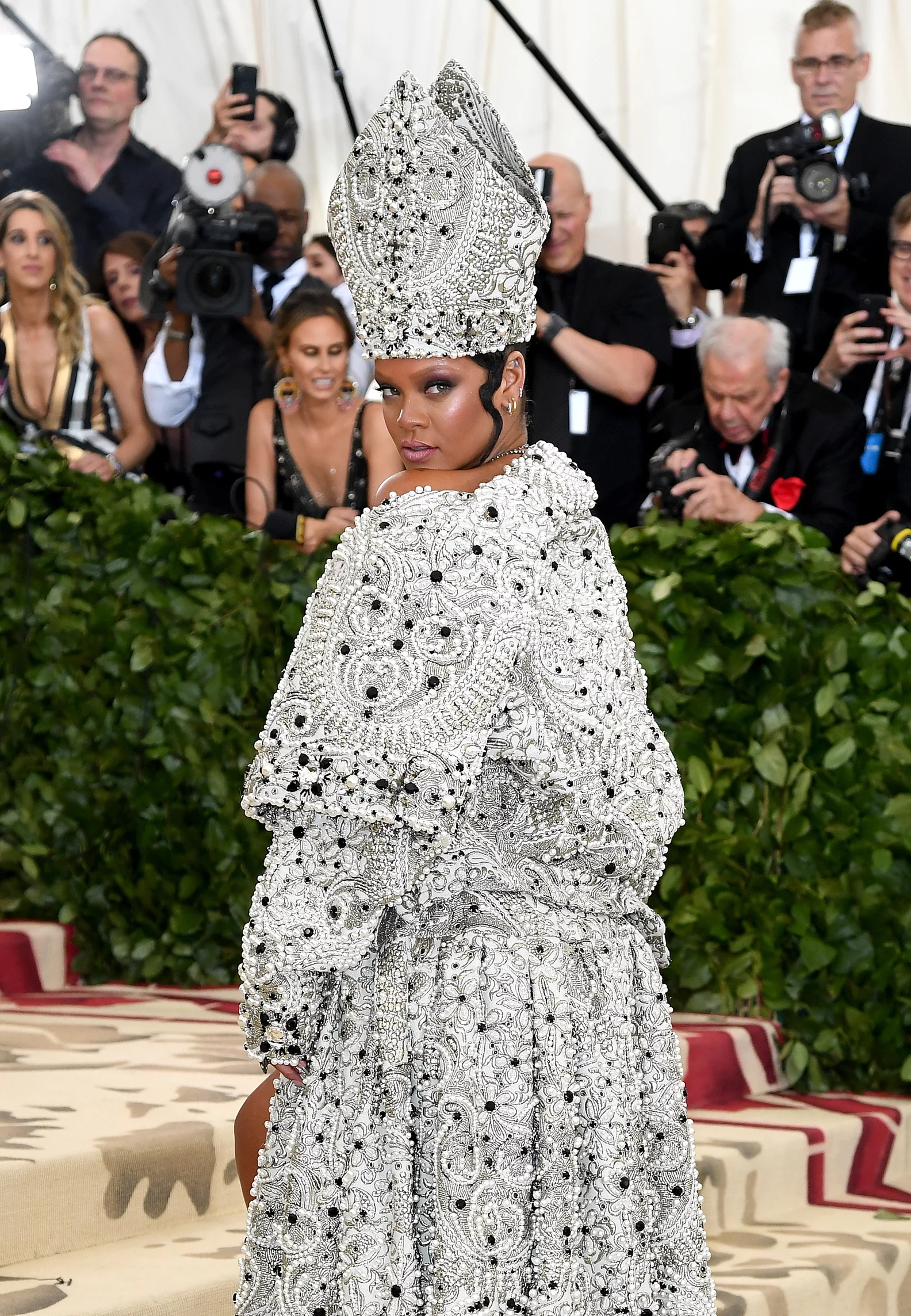 Rihanna Met Gala 2019
