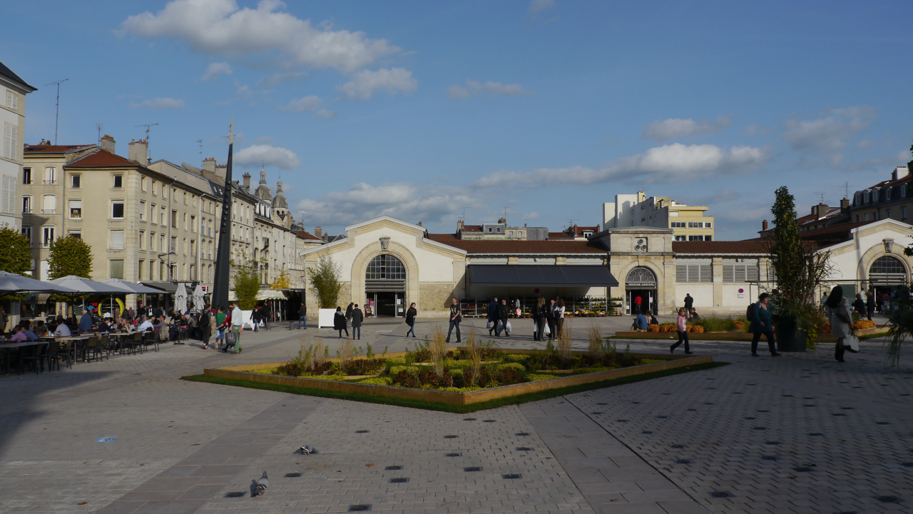 Découvrez la Place CharlesIII de Nancy, ancienne Place du marché