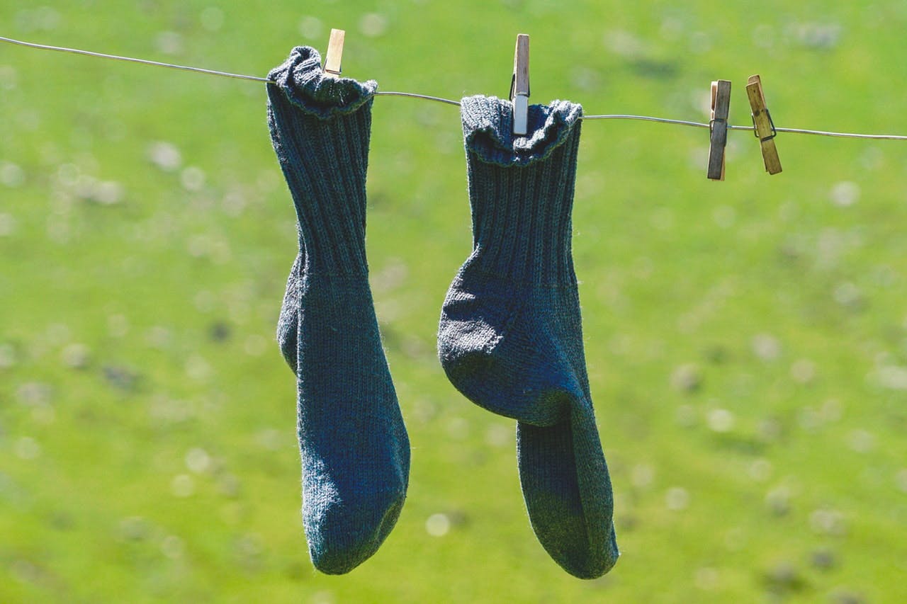 Does wearing wet socks to bed cure the common cold?