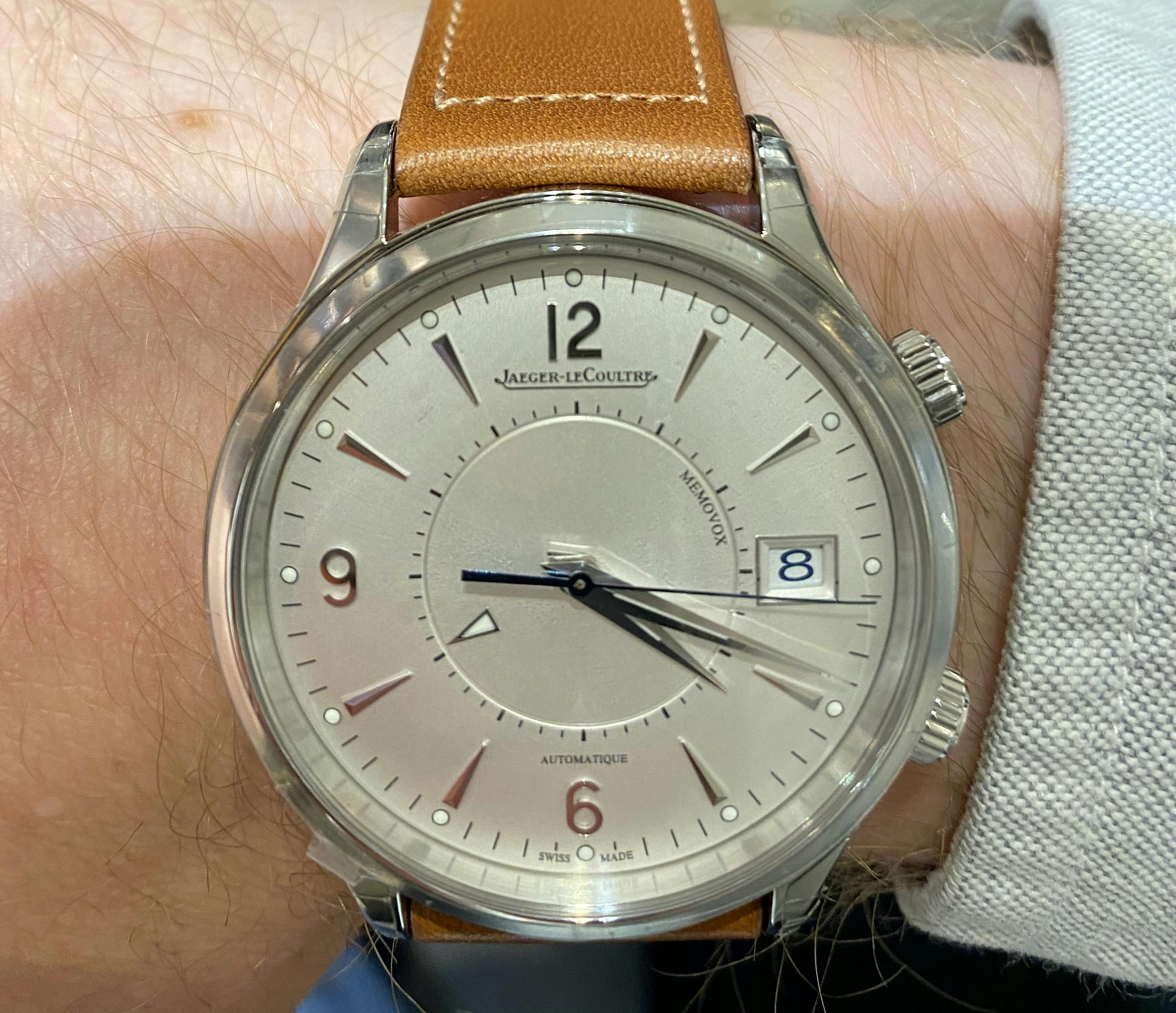 Jaeger-LeCoultre Memovox with date window