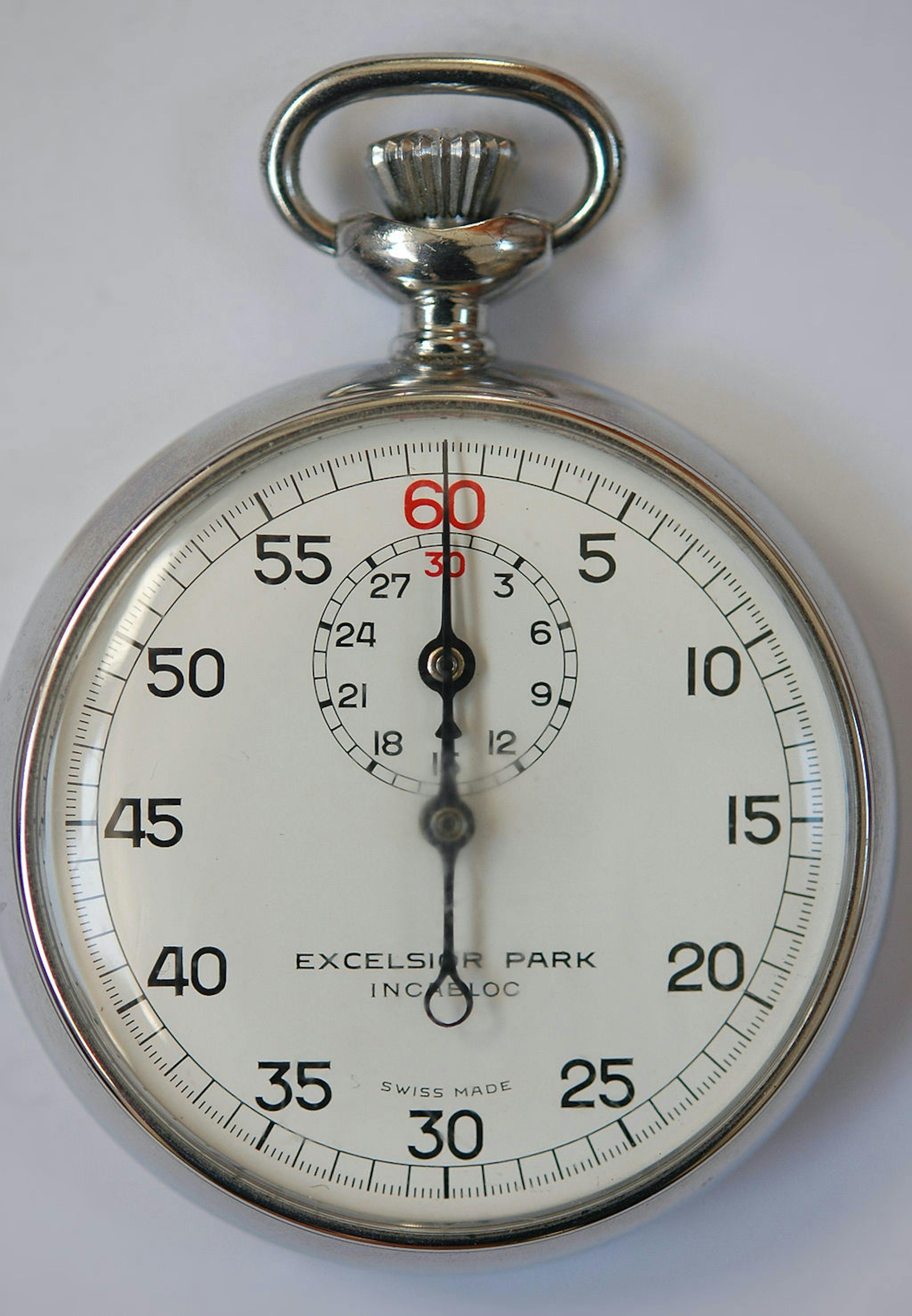 Single-button stopwatch