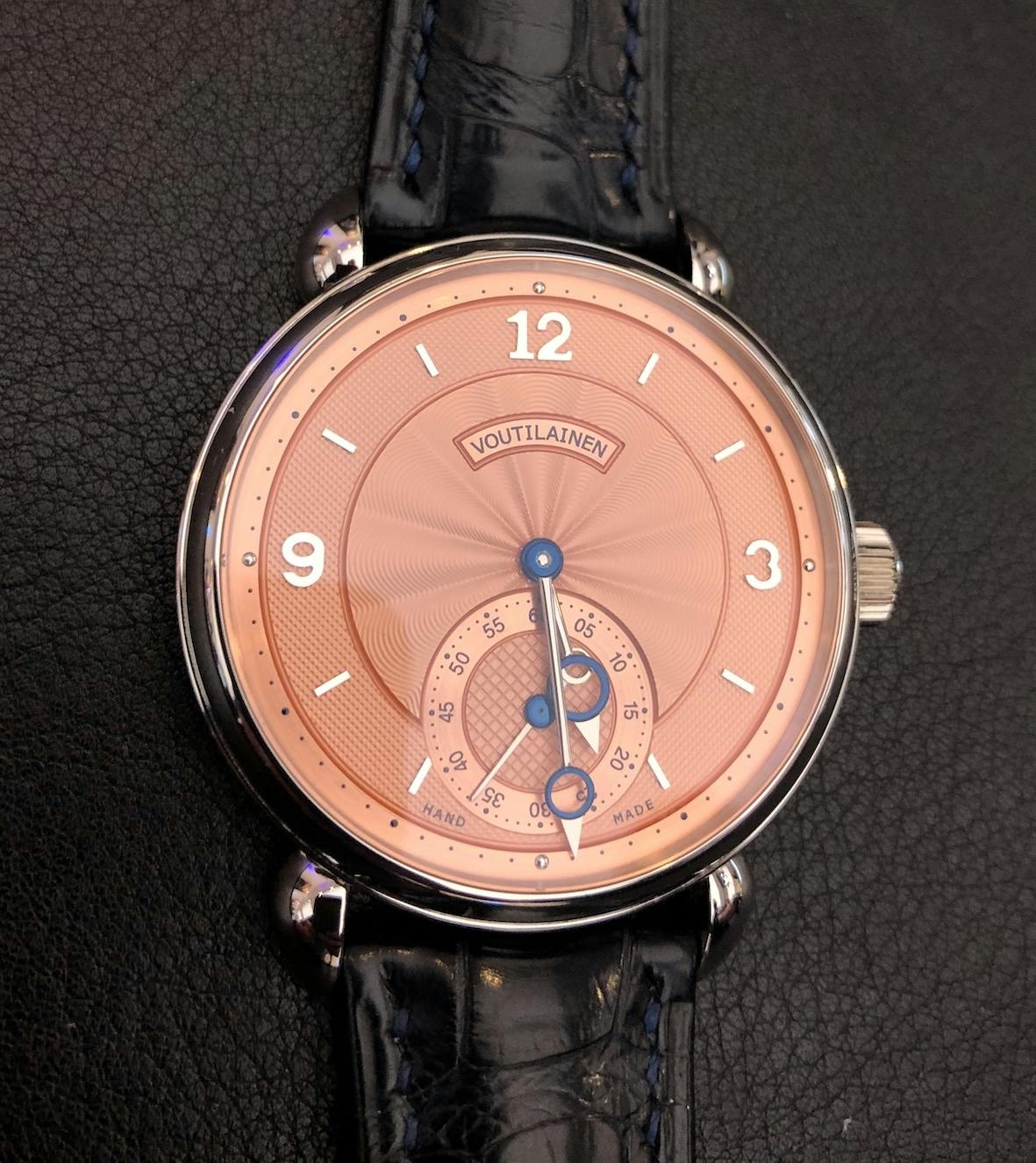 A unique watch with an engraved pink gold dial from Kari Voutilainen.
