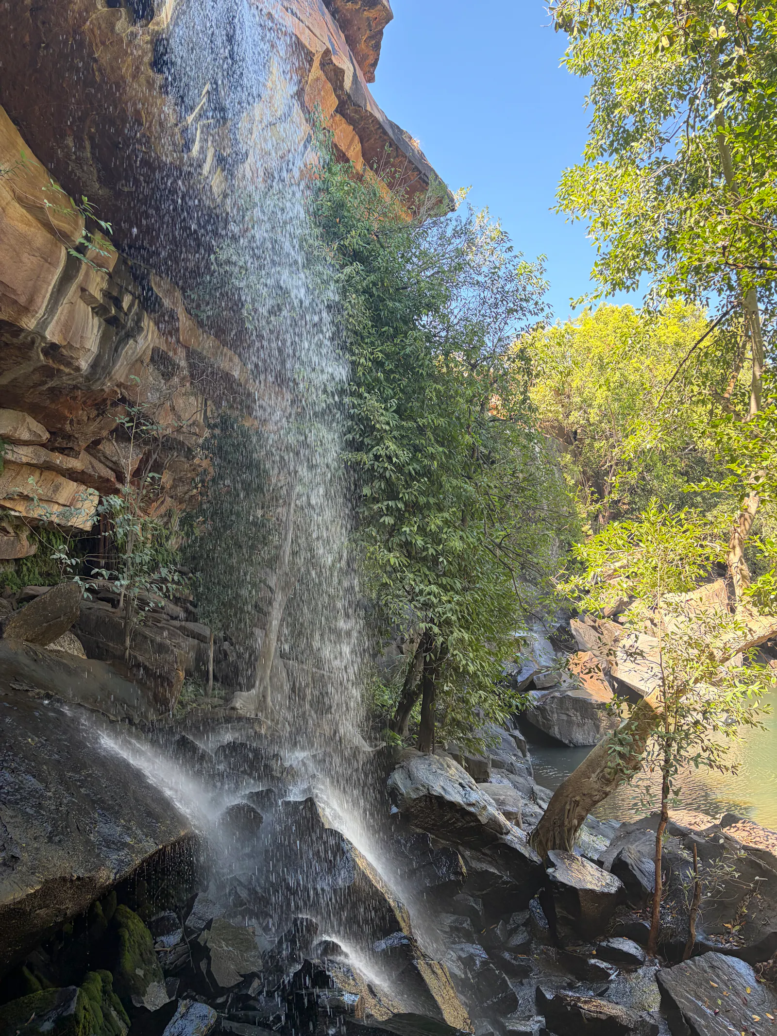 and the falls themselves....