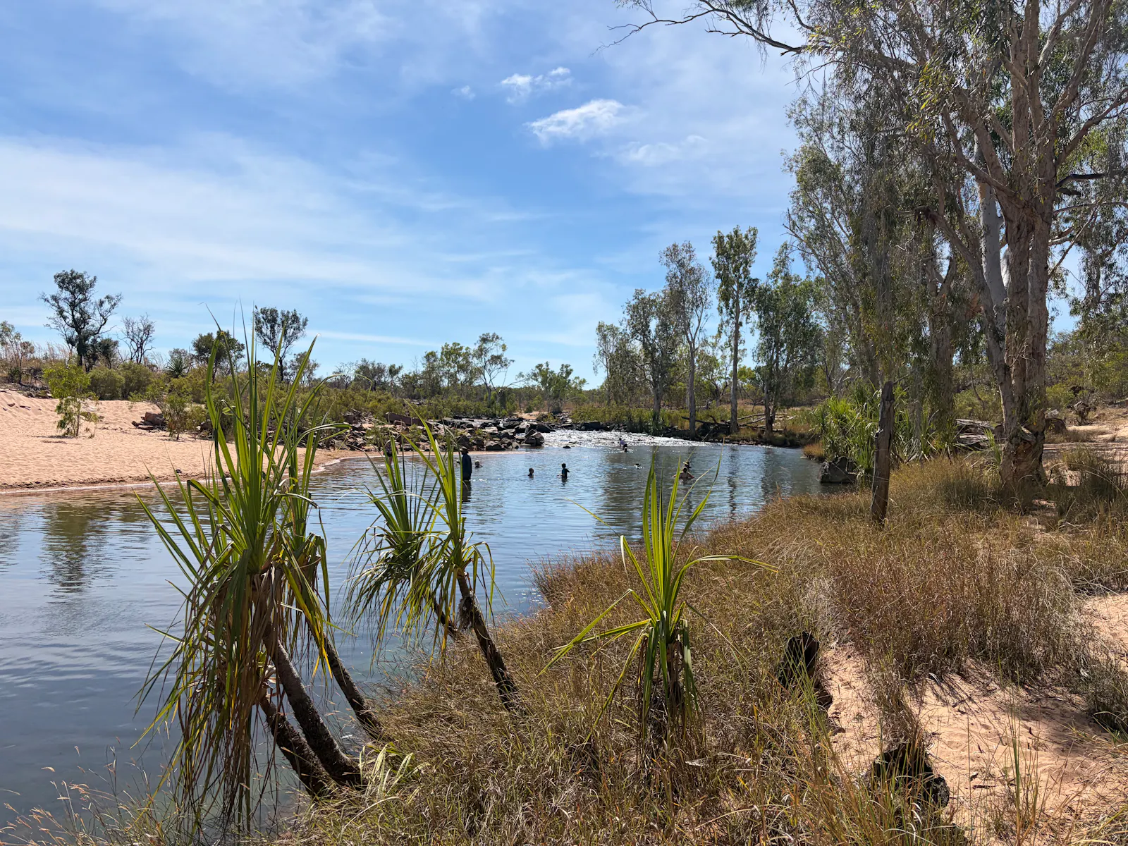 Such a gorgeous spot, and while there were a few other families sharing it with us it was certainly big enough for everyone to get their own private spot to set up!