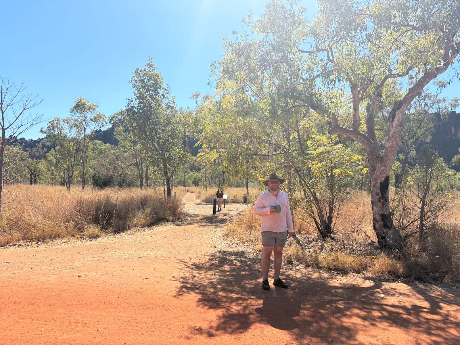 And in the next morning we had a short walk to check out the gorge that cuts through the range. 