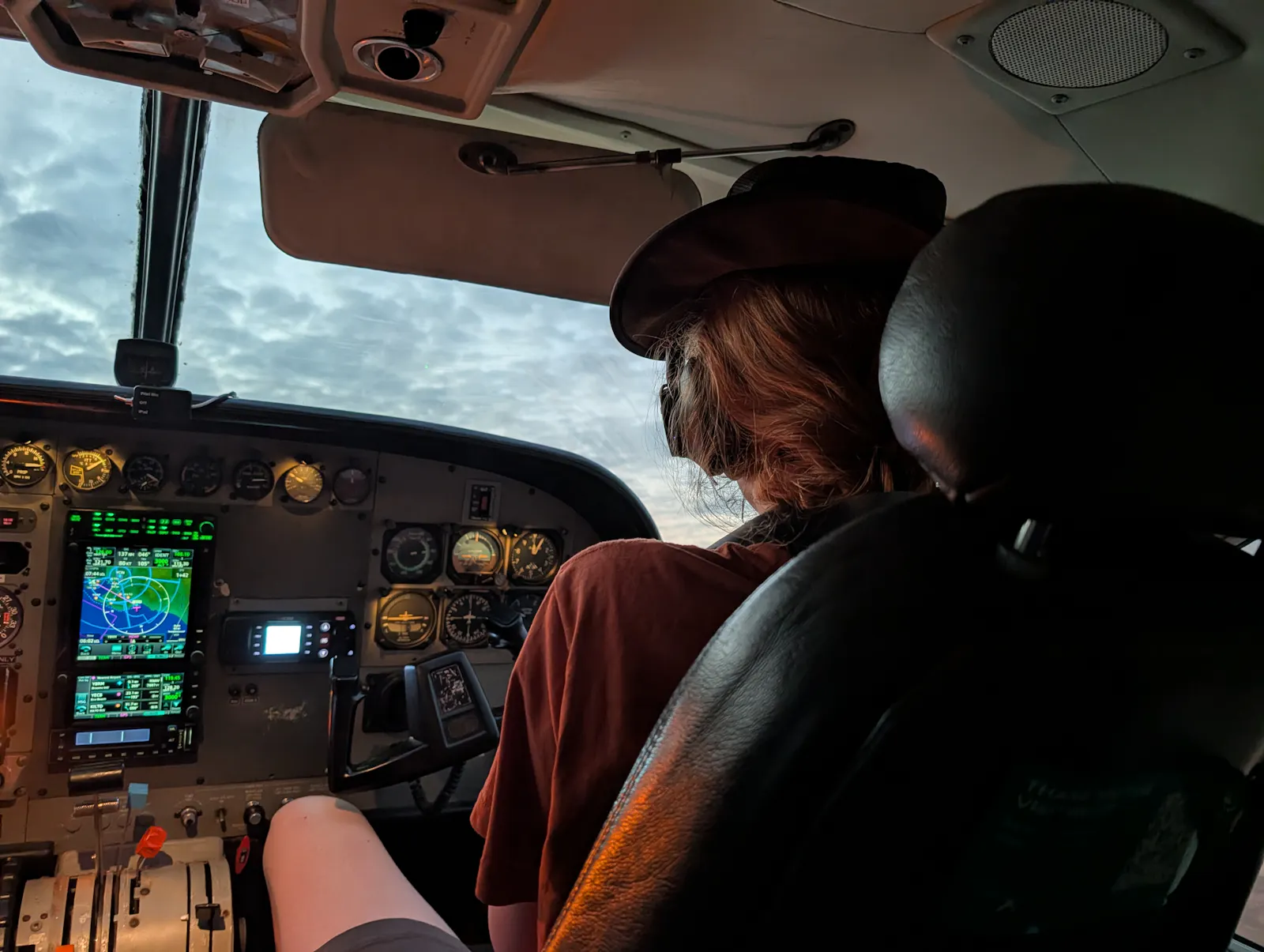 The hat on that co-pilot looks pretty familiar...