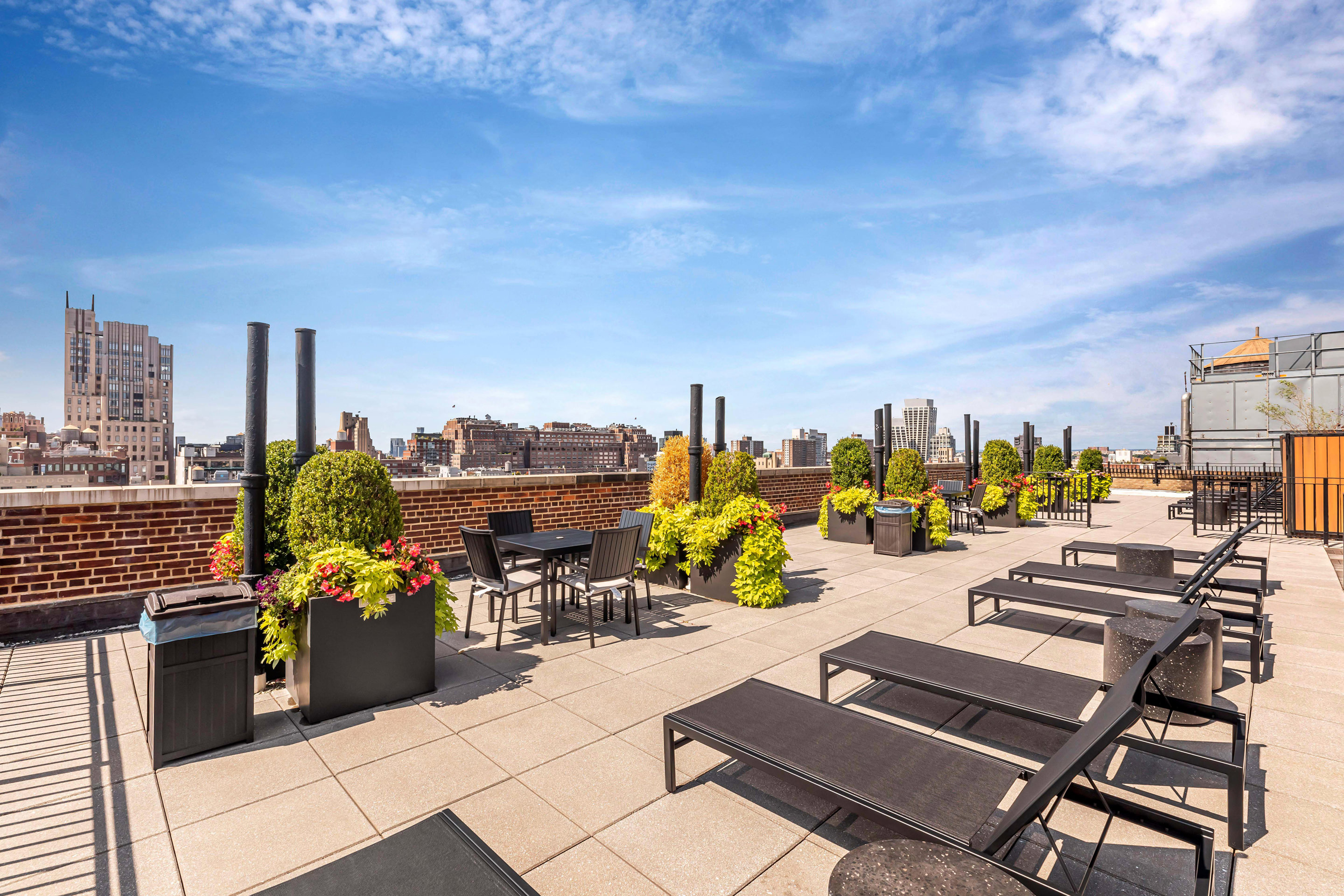 208 West 23rd Street Apartment 408 for Rent in Chelsea | Brodsky