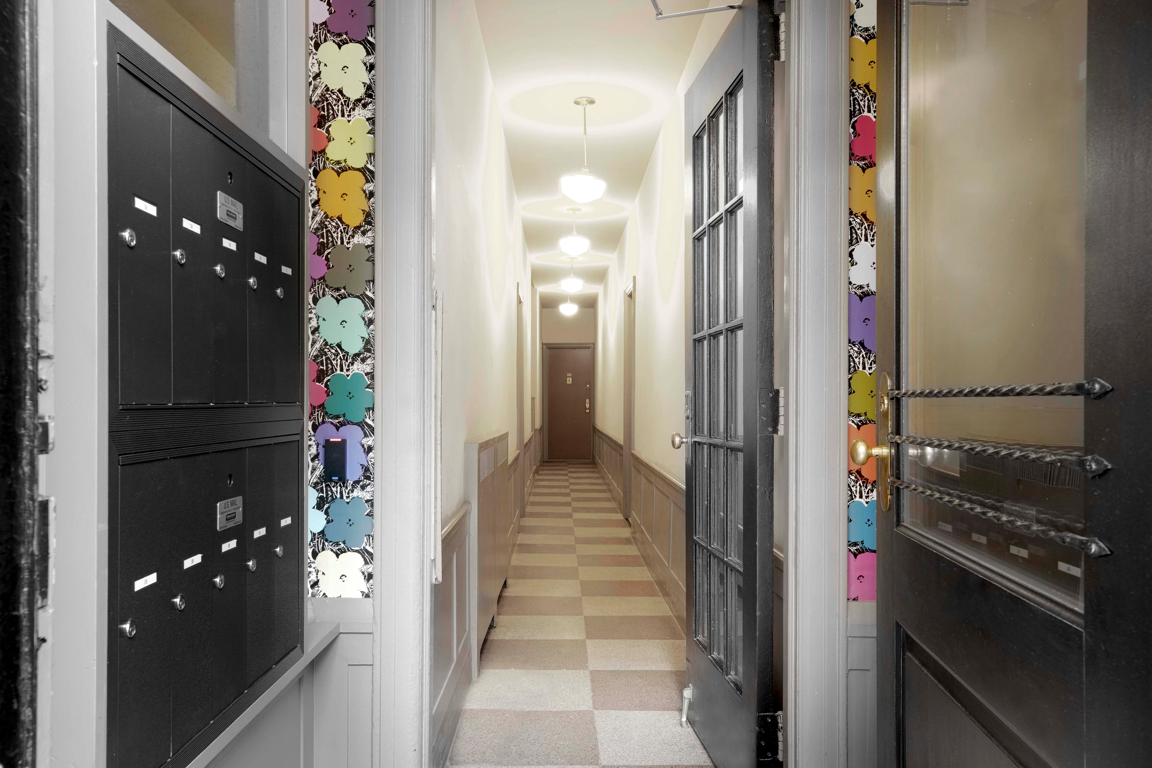 148W10 HALLWAY