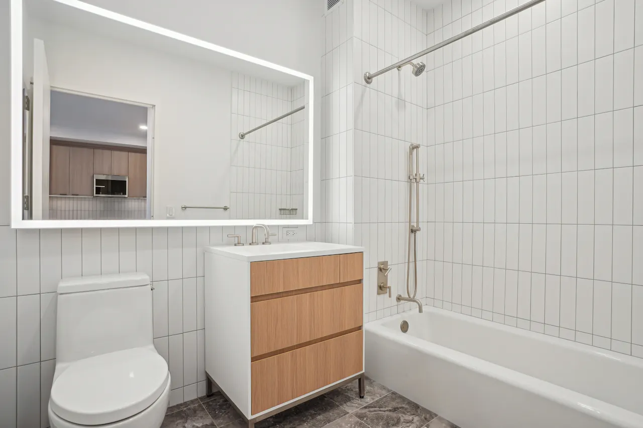 499P #336 BATH