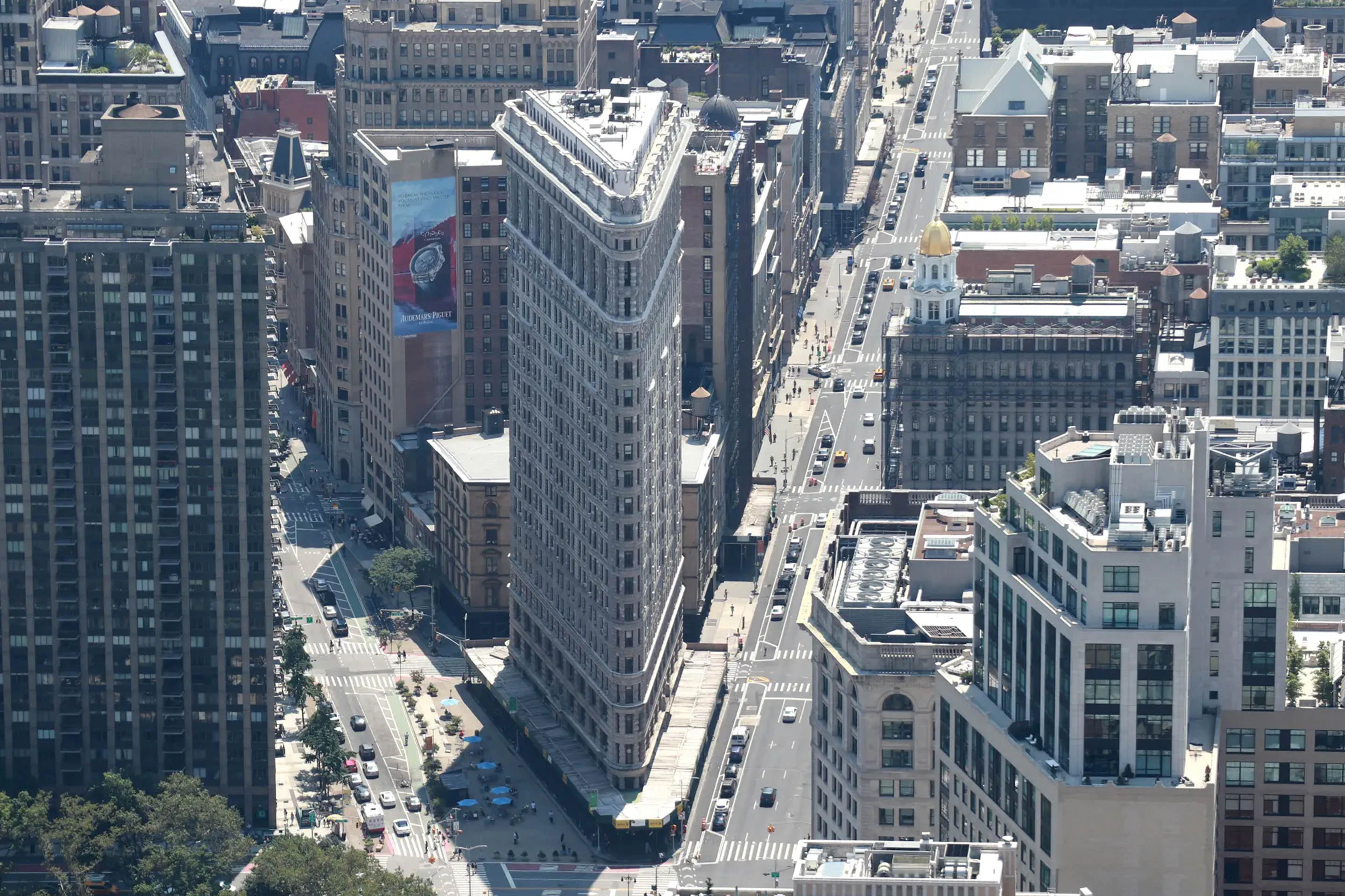 Full-floor luxury home finds a buyer at the iconic Flatiron Building — the priciest sale inside to date