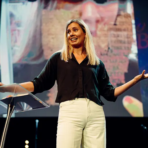 An Image needing an alt text