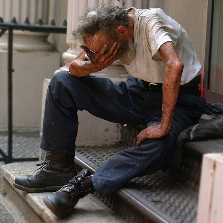 Living Alongside Unhoused People in New York City Makes Me Feel Powerless