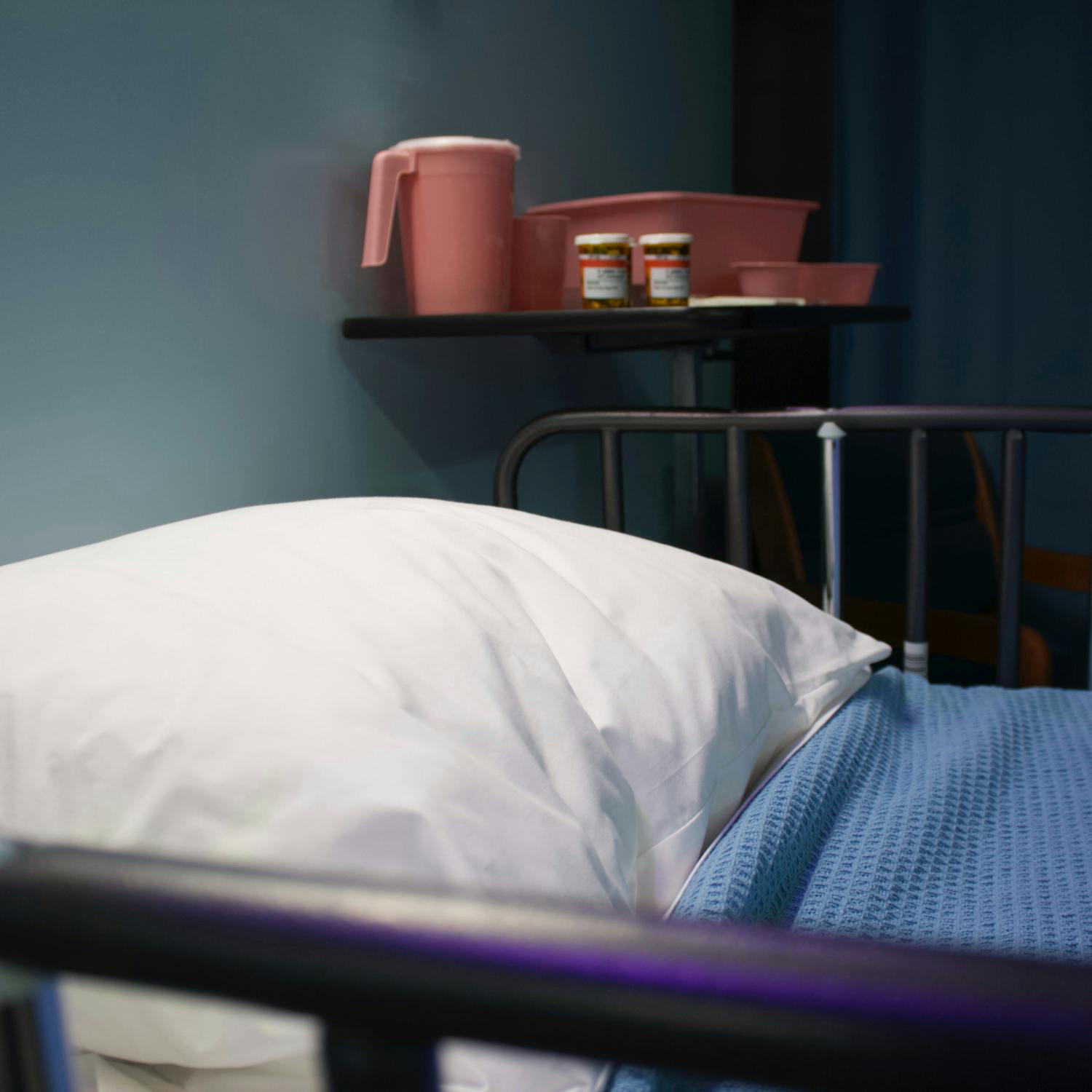 An empty hospital bed