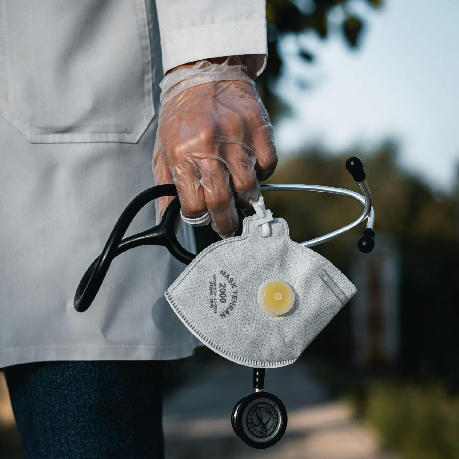 I'm Living With a Frontline Healthcare Worker During COVID-19