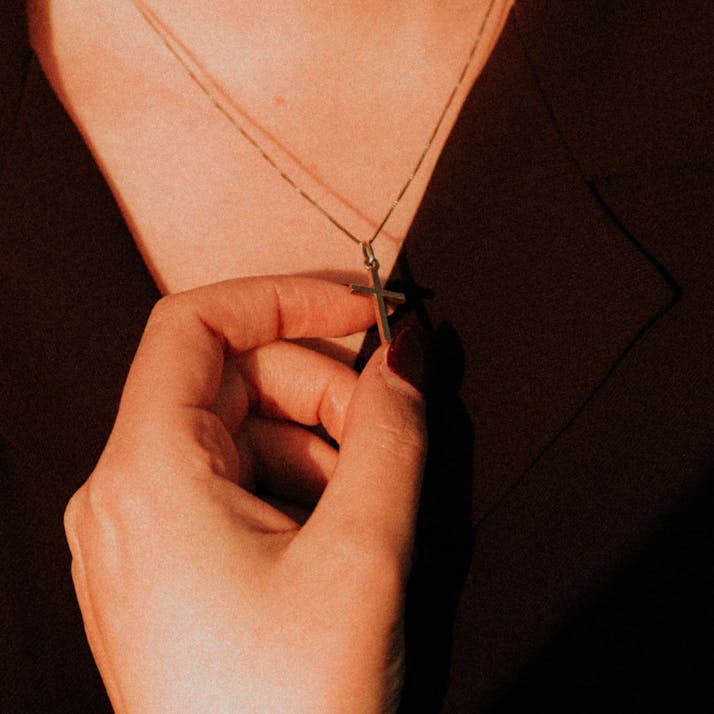 I Worship Jesus, but I Don’t Fit in My Church