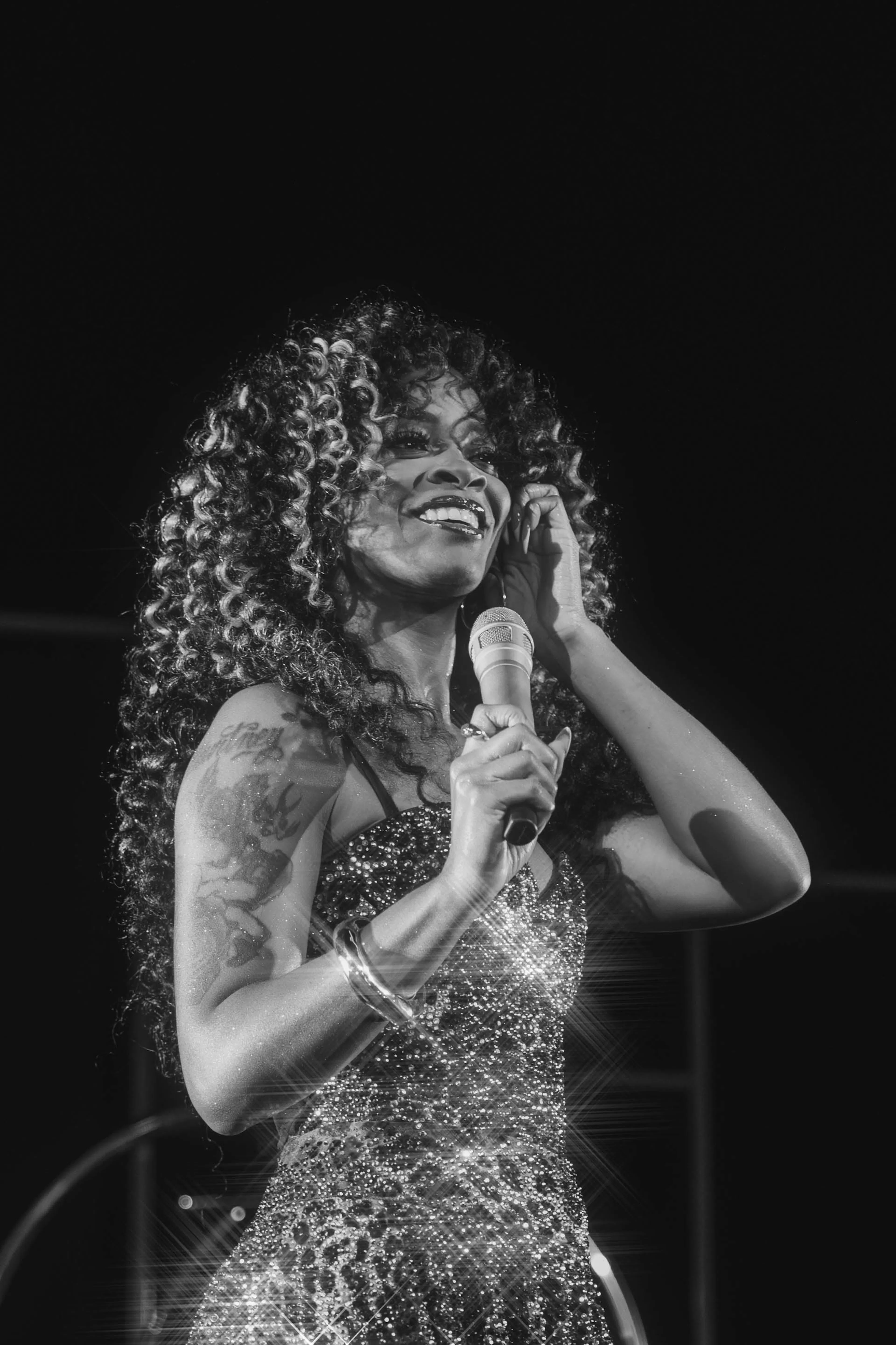 Ari Lennox Black and White