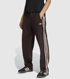 Trackpants