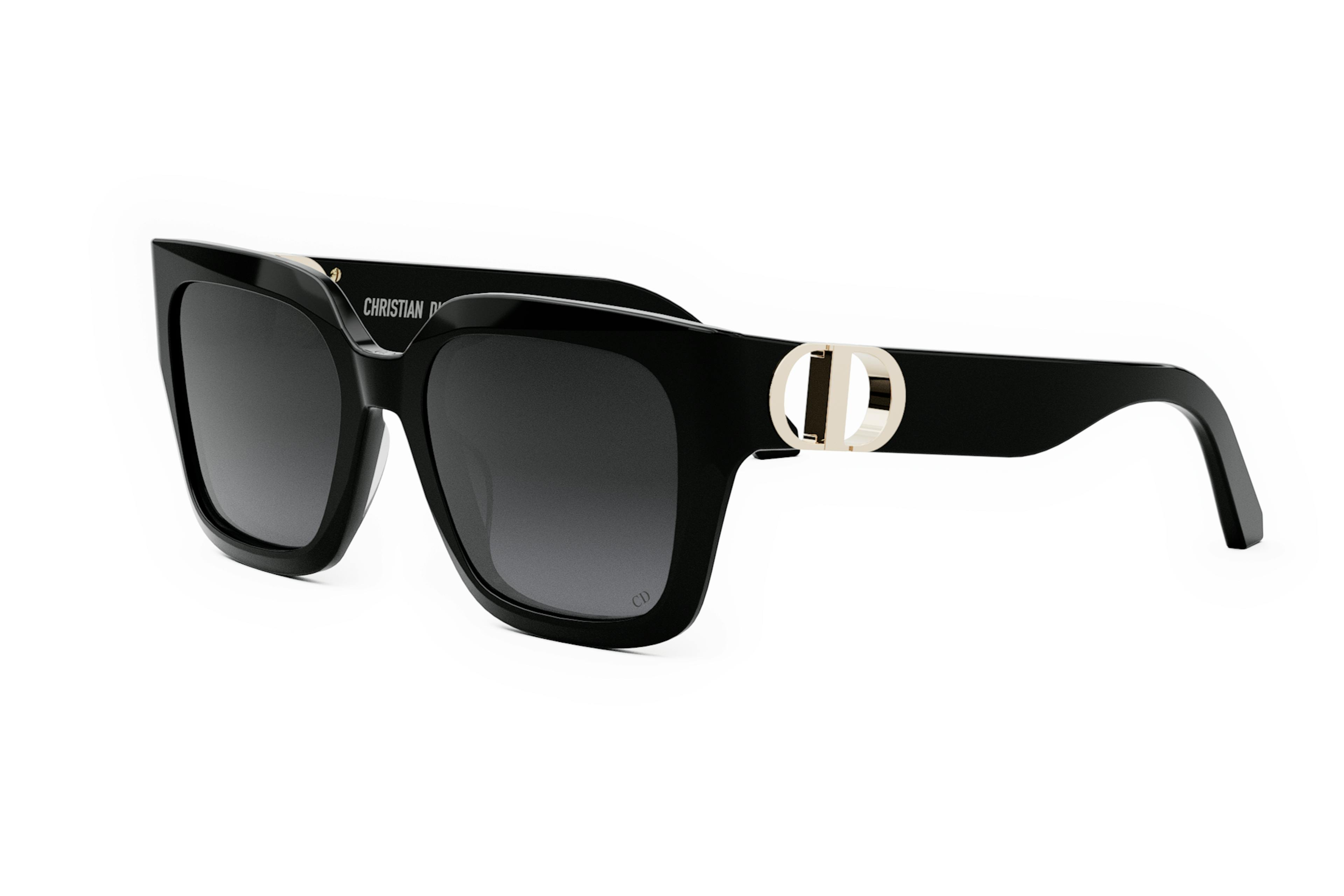 30Montaigne S8U 10A1