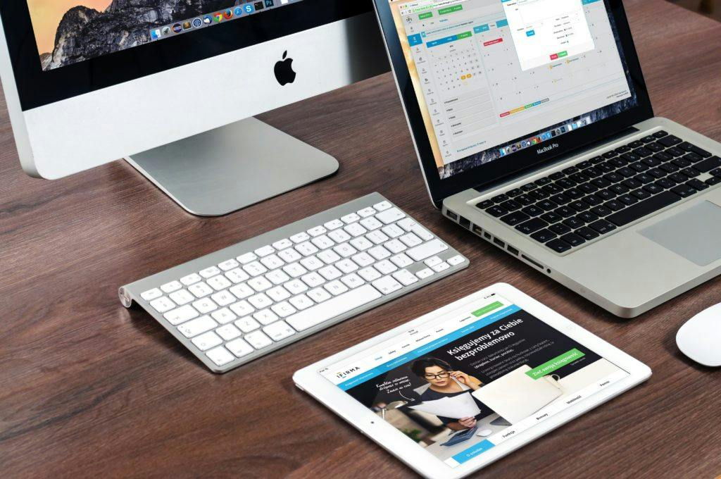 Responsive Web Design Apple