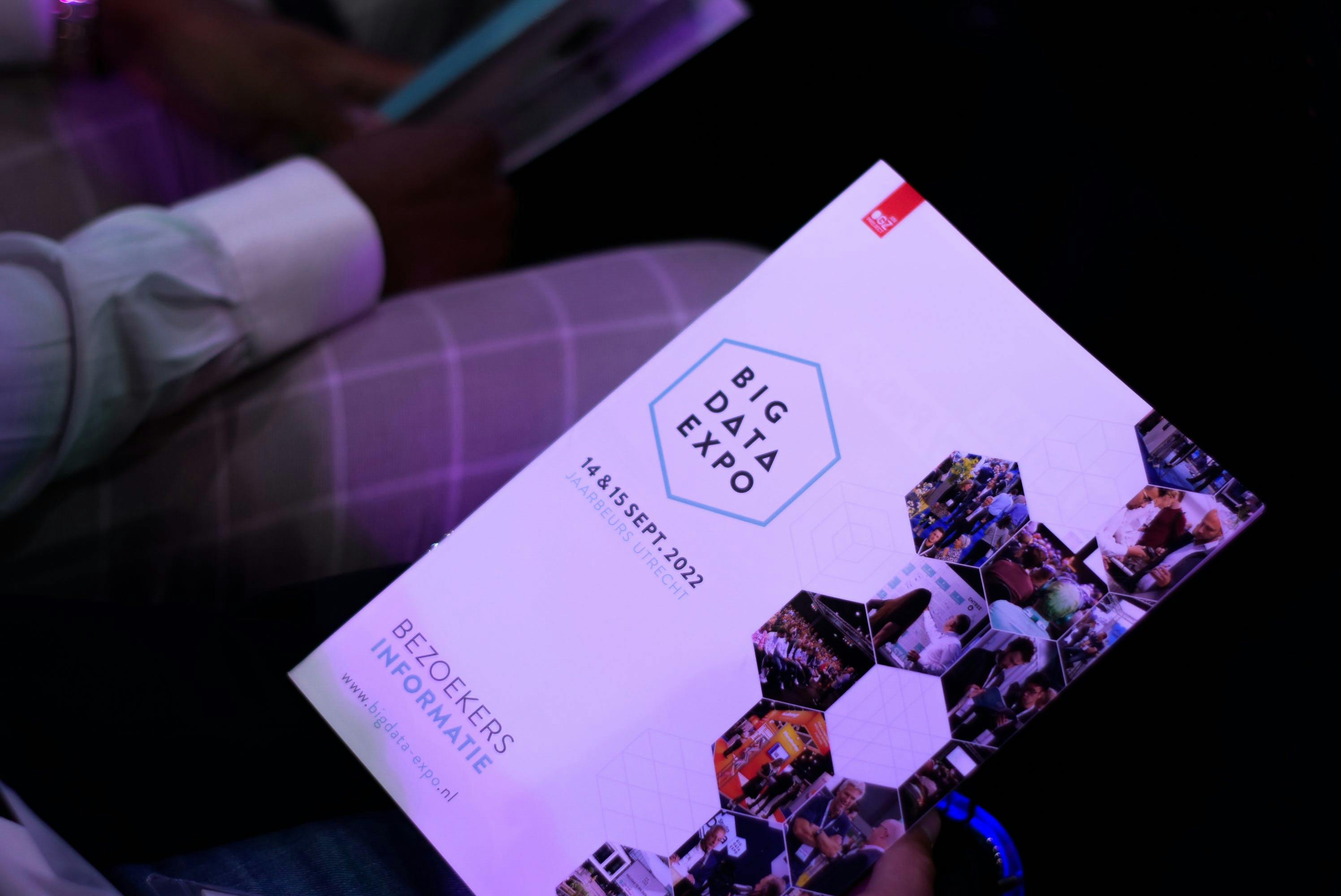 Foto van het kaartje van de Big Data Expo op het event.