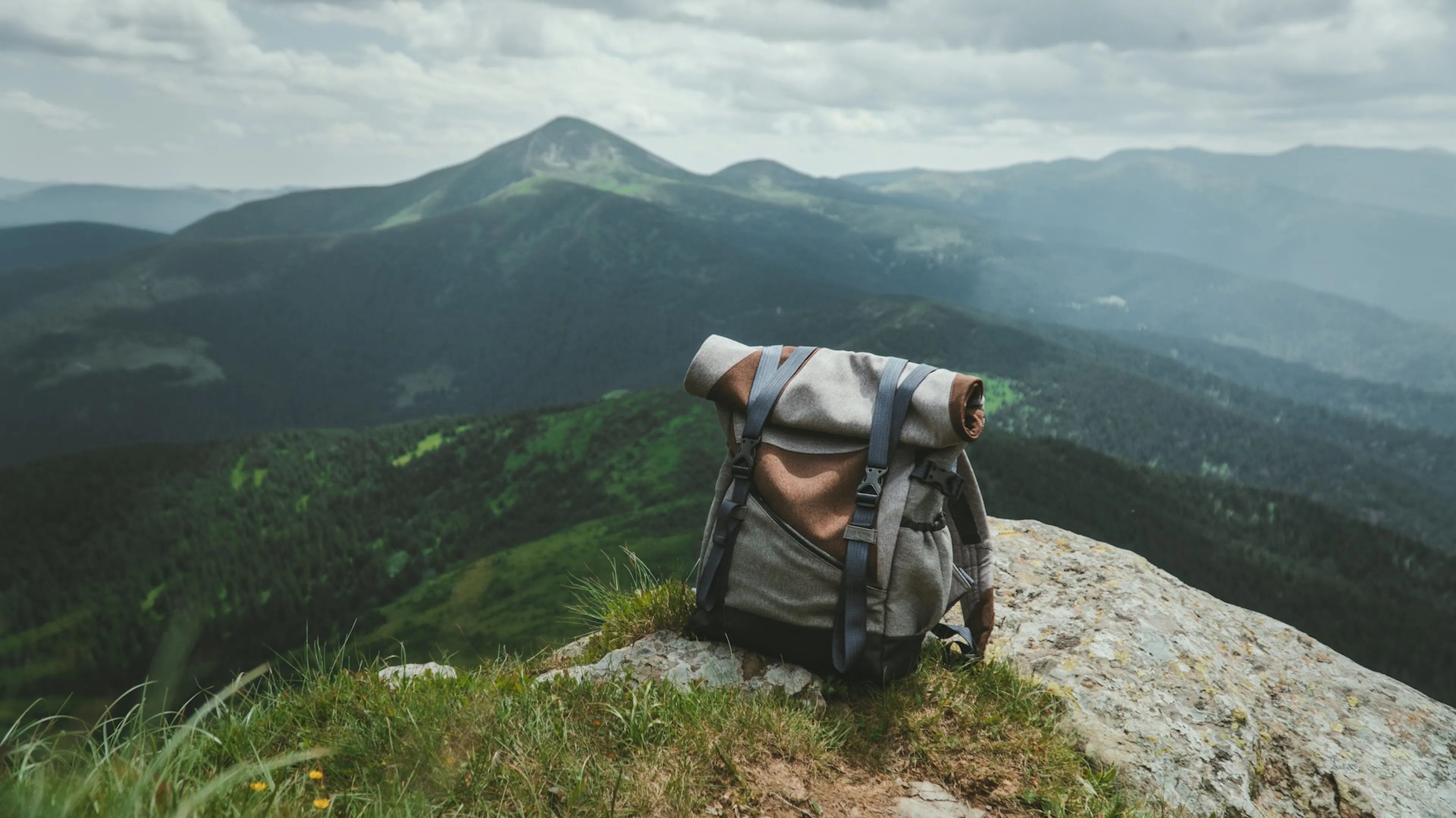 bag on cliff