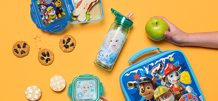 Pack the perfect summer picnic The Reject Shop