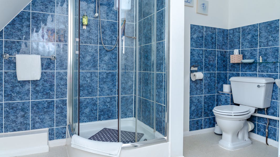 Ensuite bathroom in Superior twin at The Royal Norfolk hotel