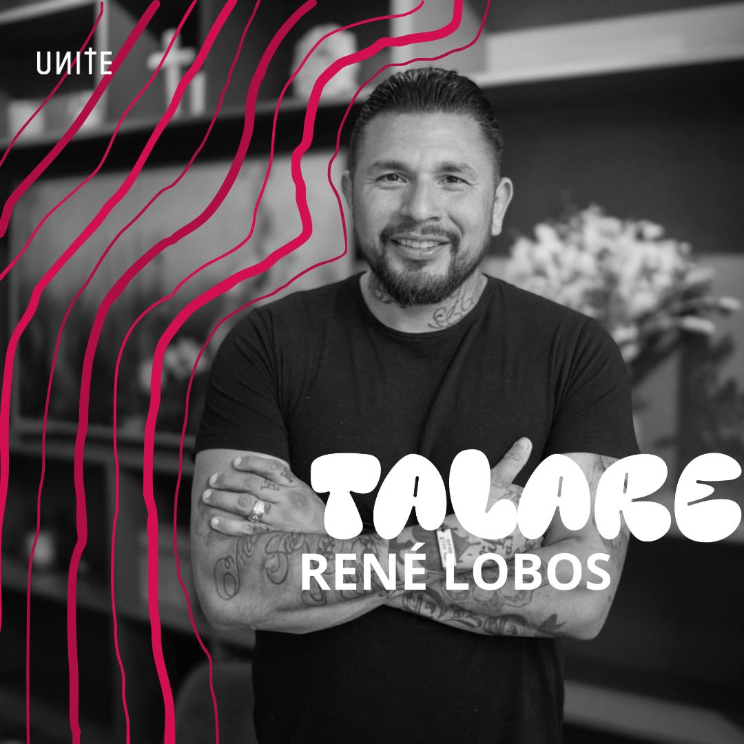 RENÉ LOBOS