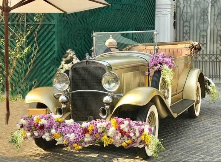 royal wedding car decoration ideas
