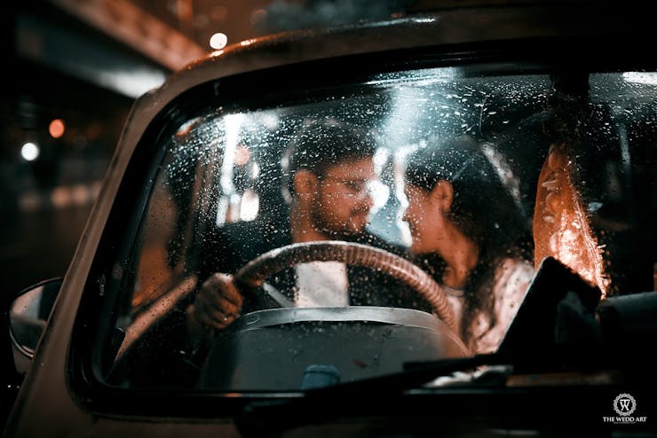 romantic pre wedding shoot